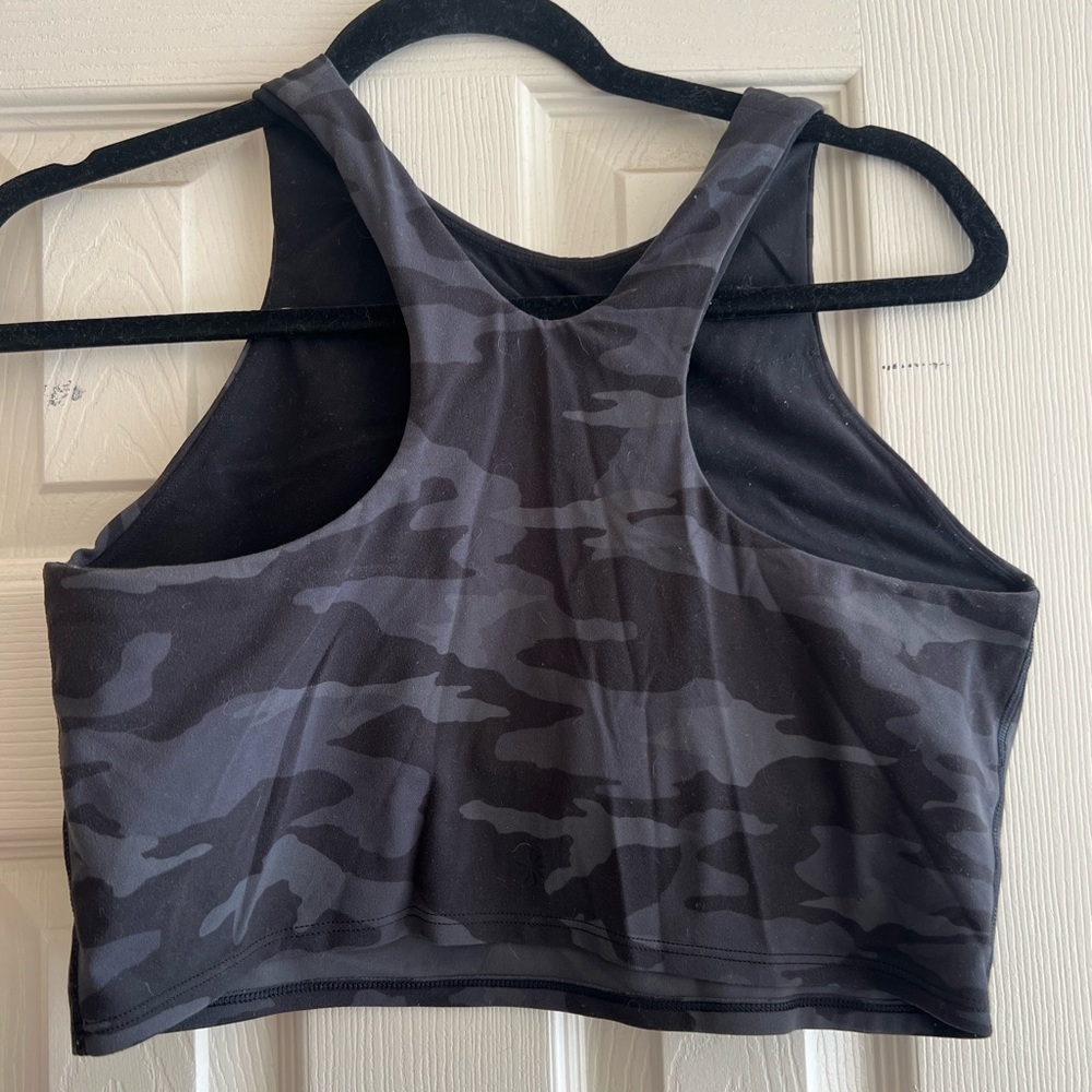Athleta Cropped Camo Workout Tank